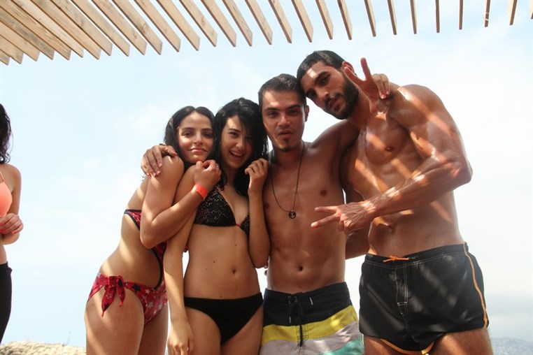 Cyan Beach Bar on Sunday